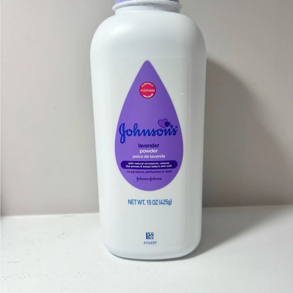 Johnson's Lavender Baby Powder Cornstarch 15 oz New Discontinued